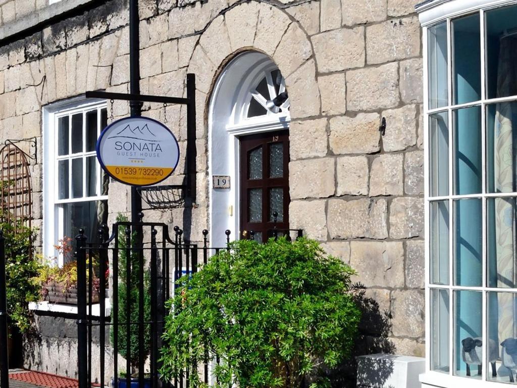 Sonata Guest House Kendal Exterior foto